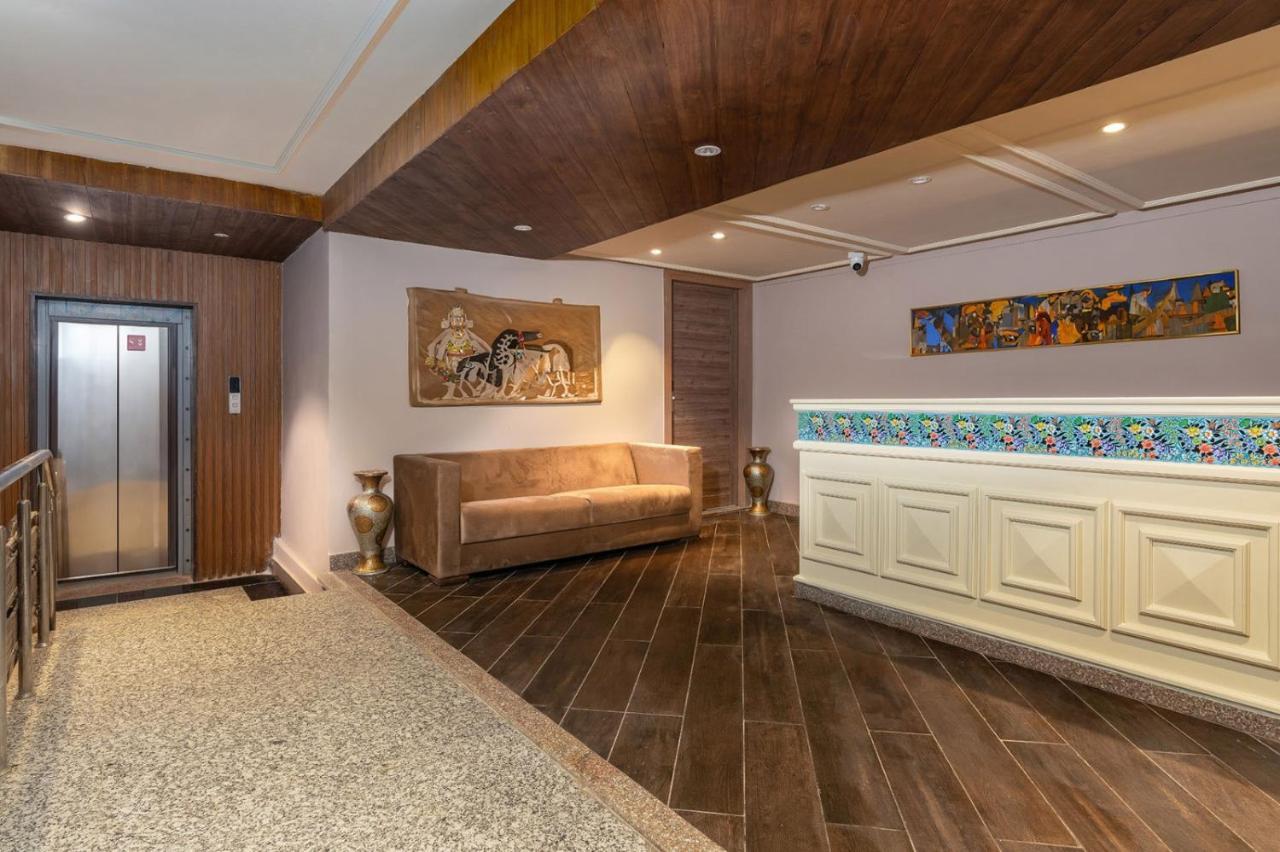 Hotel 11 Boulevard Srīnagar エクステリア 写真
