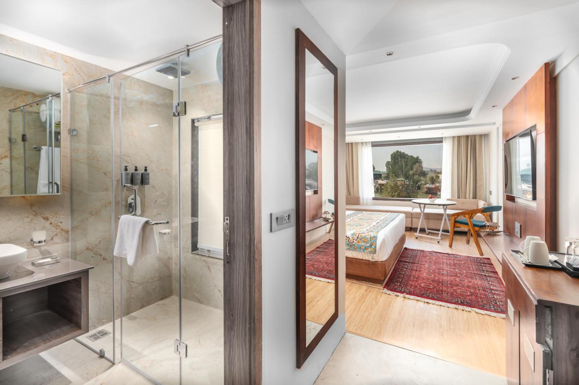 Hotel 11 Boulevard Srīnagar エクステリア 写真